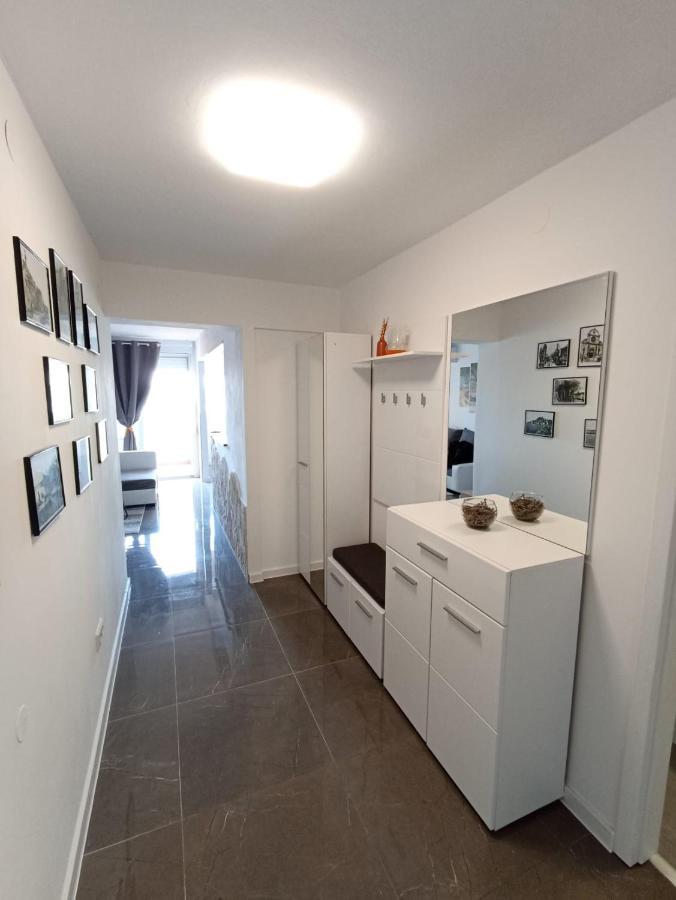 Beetlejuice Apartments Šibenik Екстериор снимка